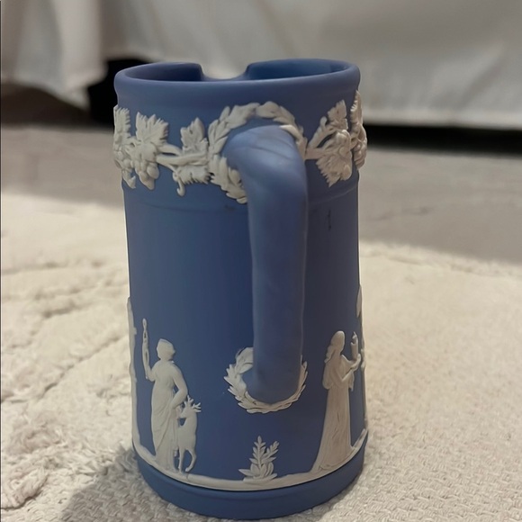 Wedgwood Blue and White Neoclassical Ceramic Mug - Picture 3 of 7